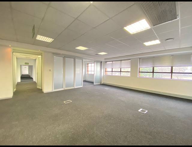 580M² OFFICE TO LET IN KELVIN
